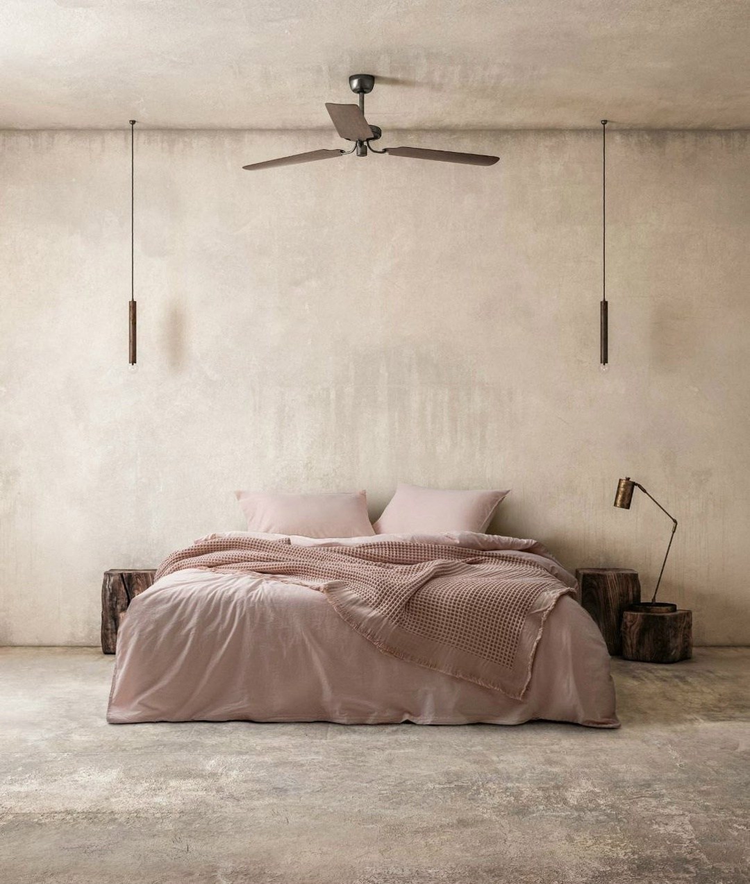 интерьер спальной,спальни дизайн,спальня декор,спальне,белье постельное