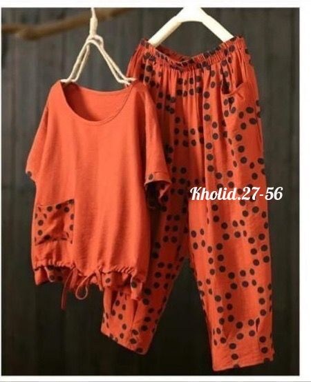 блузка в горошек,блузка модная,блузка с круглым вырезом,летние женские костюмы