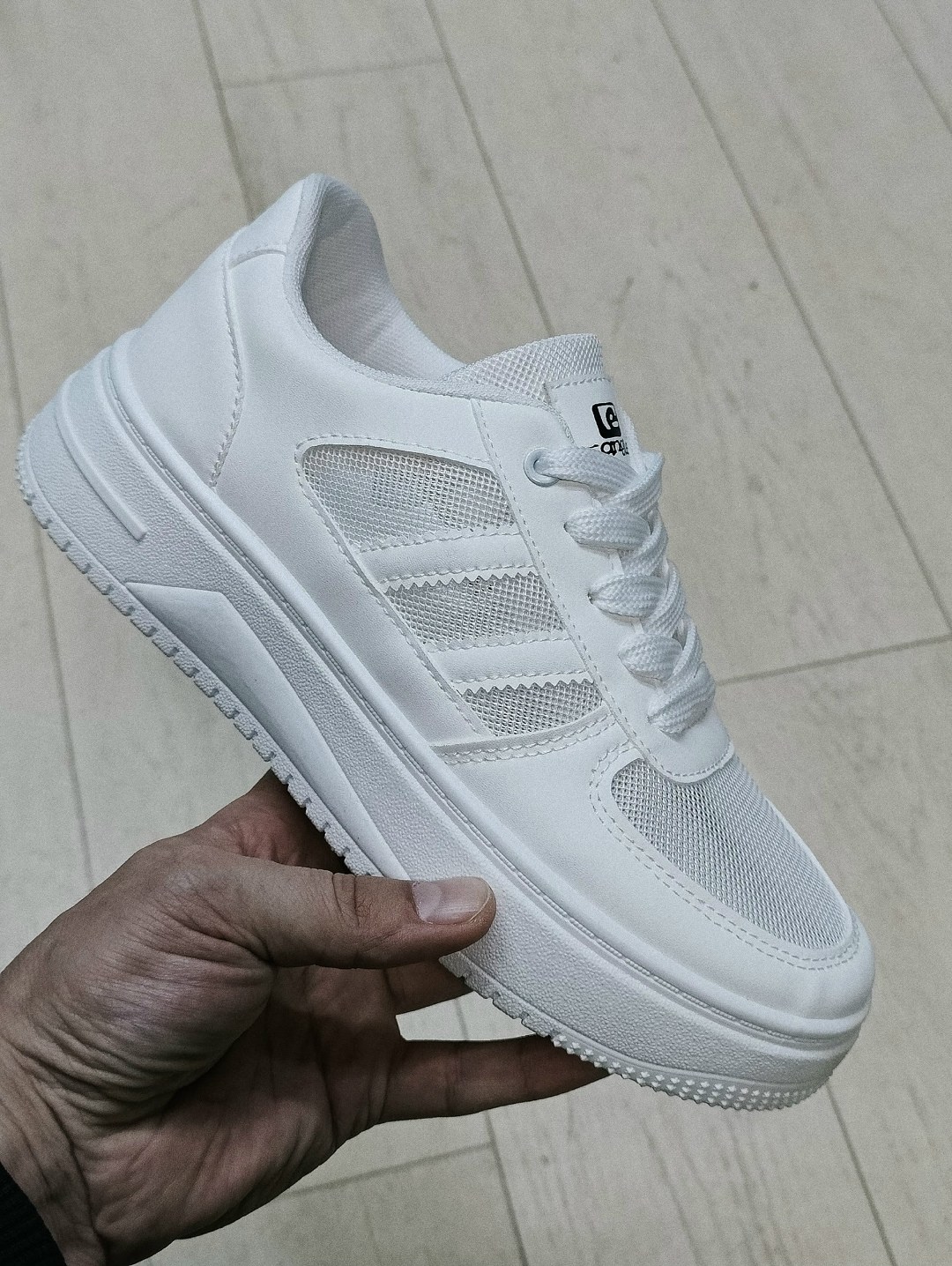 кроссовки женские,,белые кроссовки,кроссовки для женщин,кроссовки