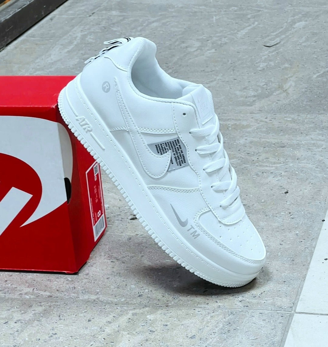 кроссовки,nike air force 1 white,кроссовки nike air force 1 форсы белые кеды,модные белые кроссовки мужские,nike air force 1