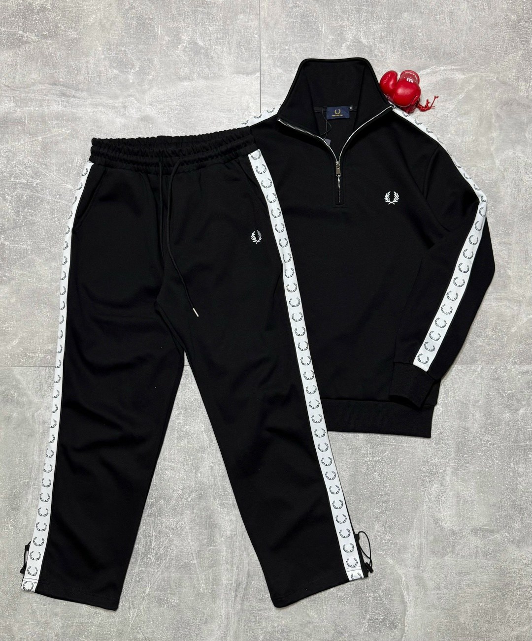 спортивный костюм fred perry,спортивные костюм,мужской спортивный костюм,спортивный костюм stefano ricci,спортивные костюмы для мужчин