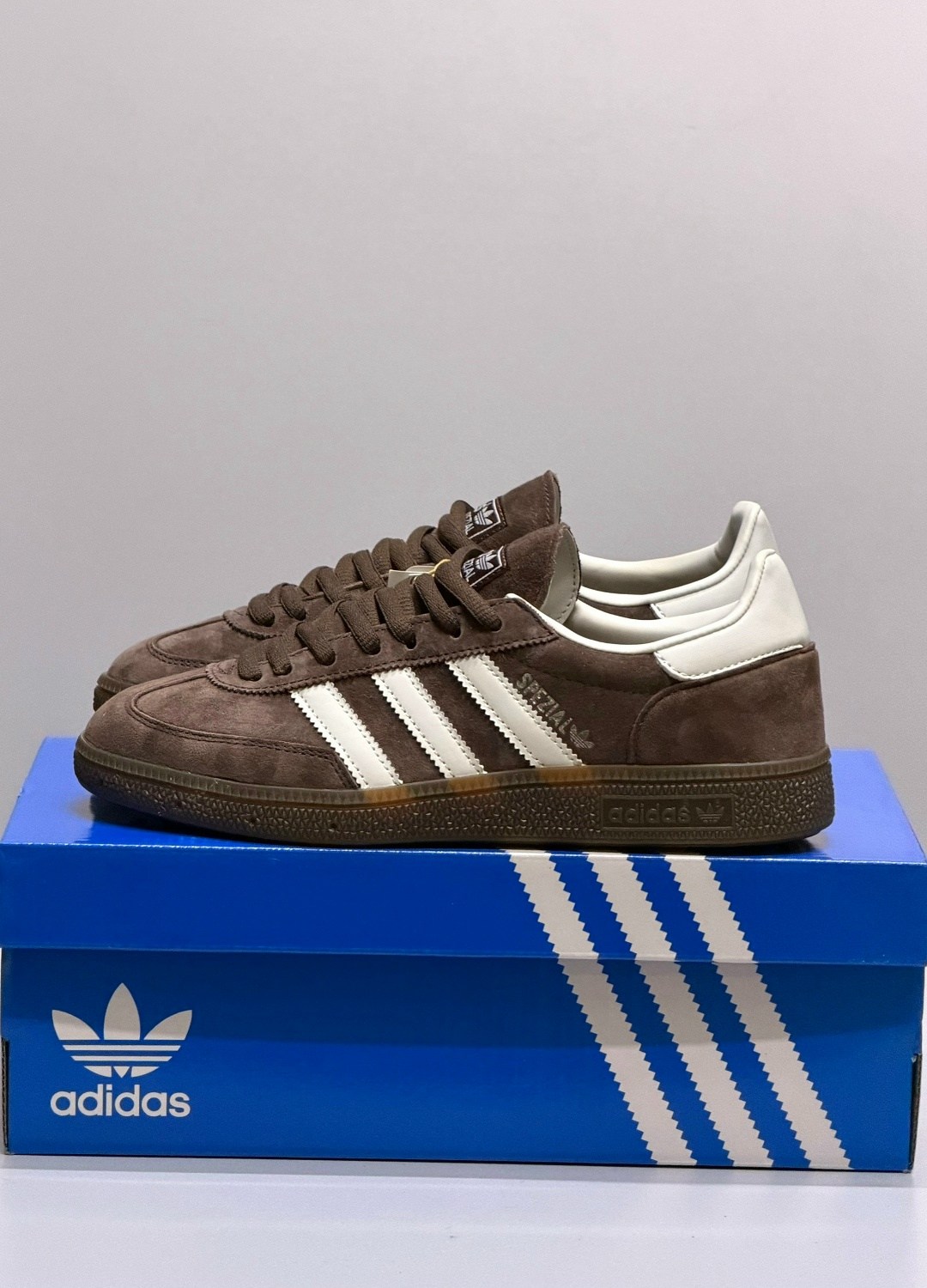 кроссовки adidas spezial,adidas handball spezial shadow brown gum,,adidas handball spezial,кеды adidas handball spezial