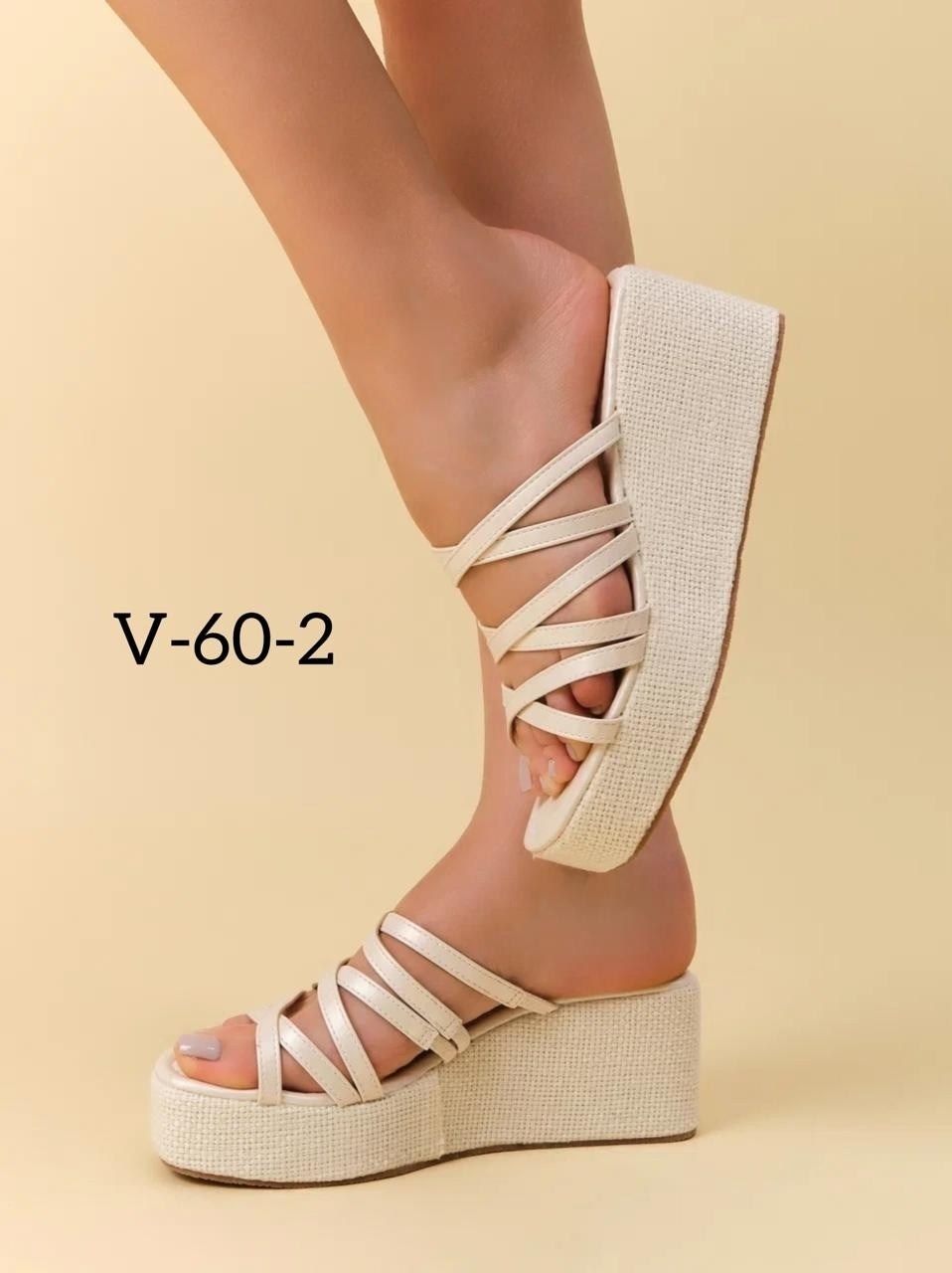 женские шлепанцы на платформе,,женские шлепанцы,шлепки на платформе,женские босоножки на платформе