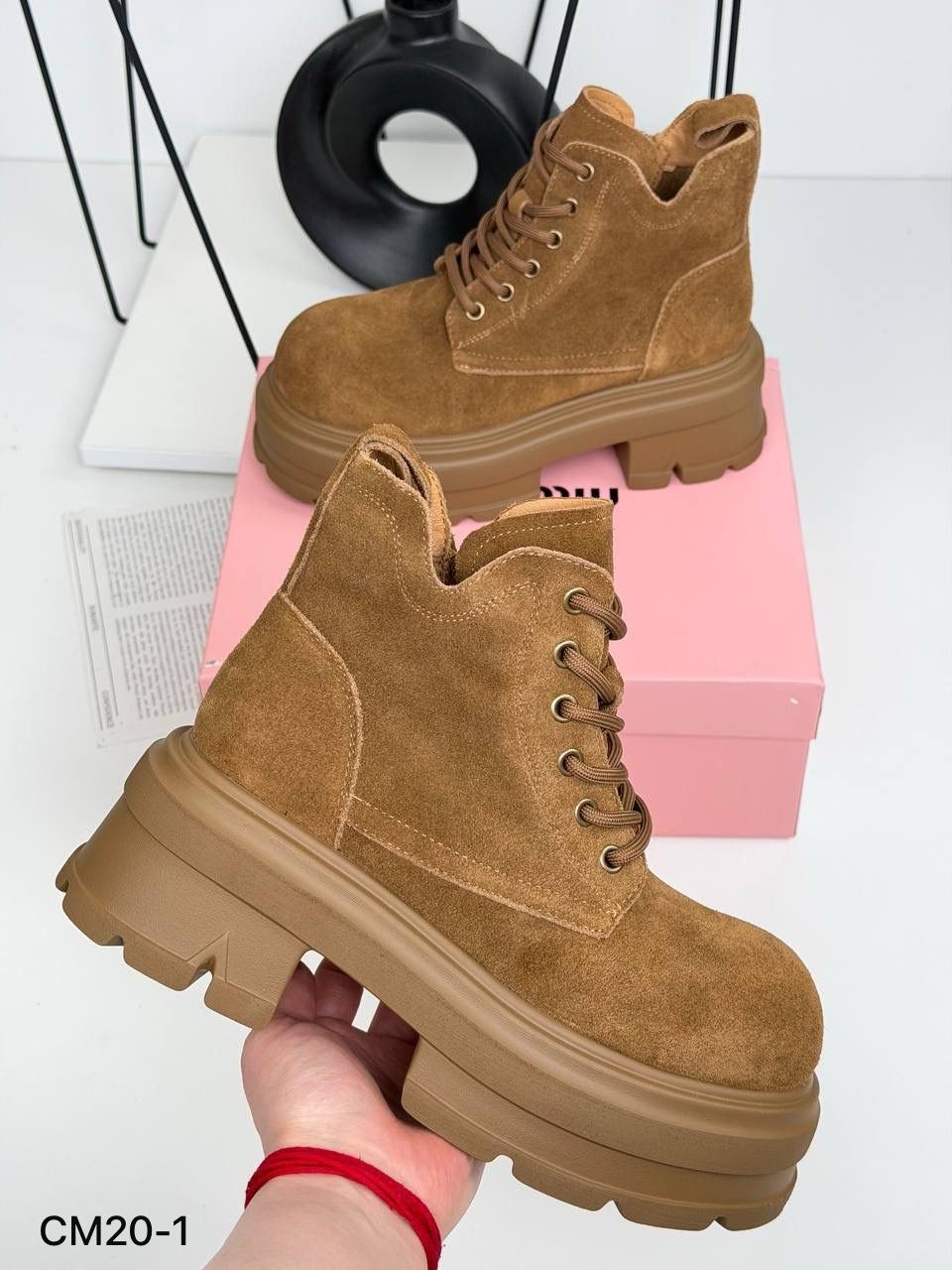 ,женские ботинки,модные ботинки,женская ,замшевые ботинки