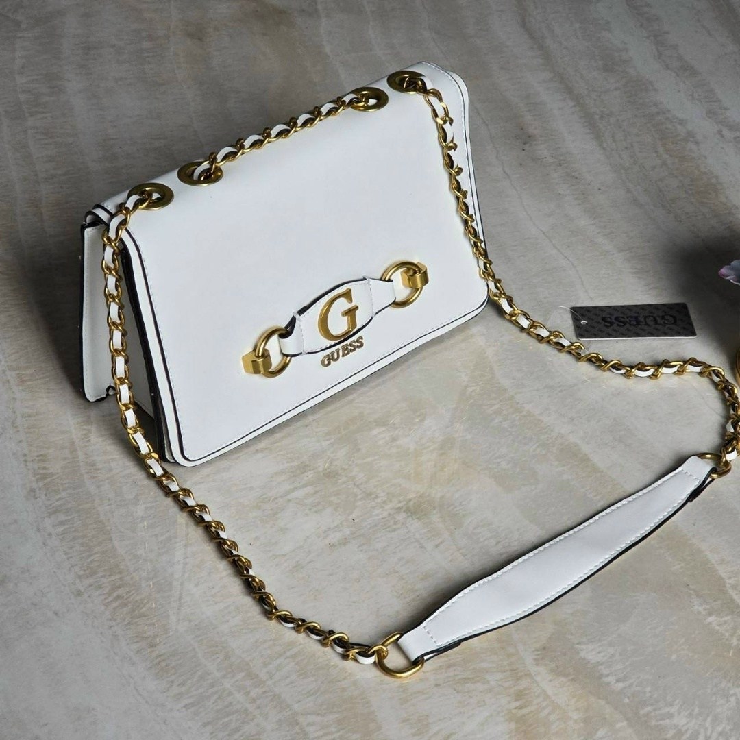 сумка белая guess,guess сумка,сумка женская guess,guess сумка на плечо,guess сумка кросс боди