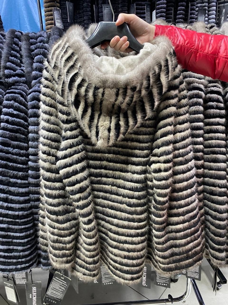 вязаная норка,меховое пальто из норки на трикотажной основе,меховое пальто,норковое пальто,комбинированное пальто