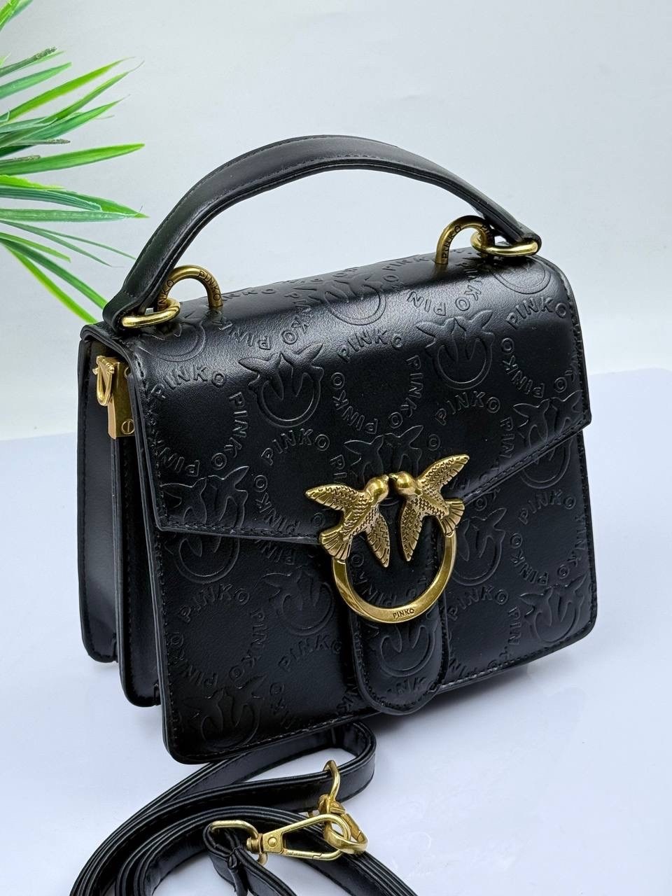 сумка pinko,pinko сумка на плечо,сумка женская pinko,сумка,сумка женская кожаная брендовая пинко