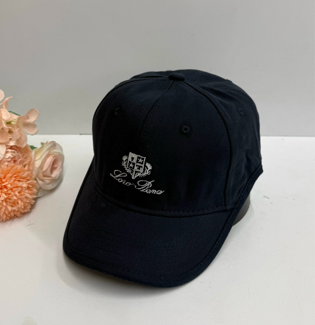 бейсболка loro piana,бейсболка женская,бейсболка,бейсболка модная,бейсболка классическая