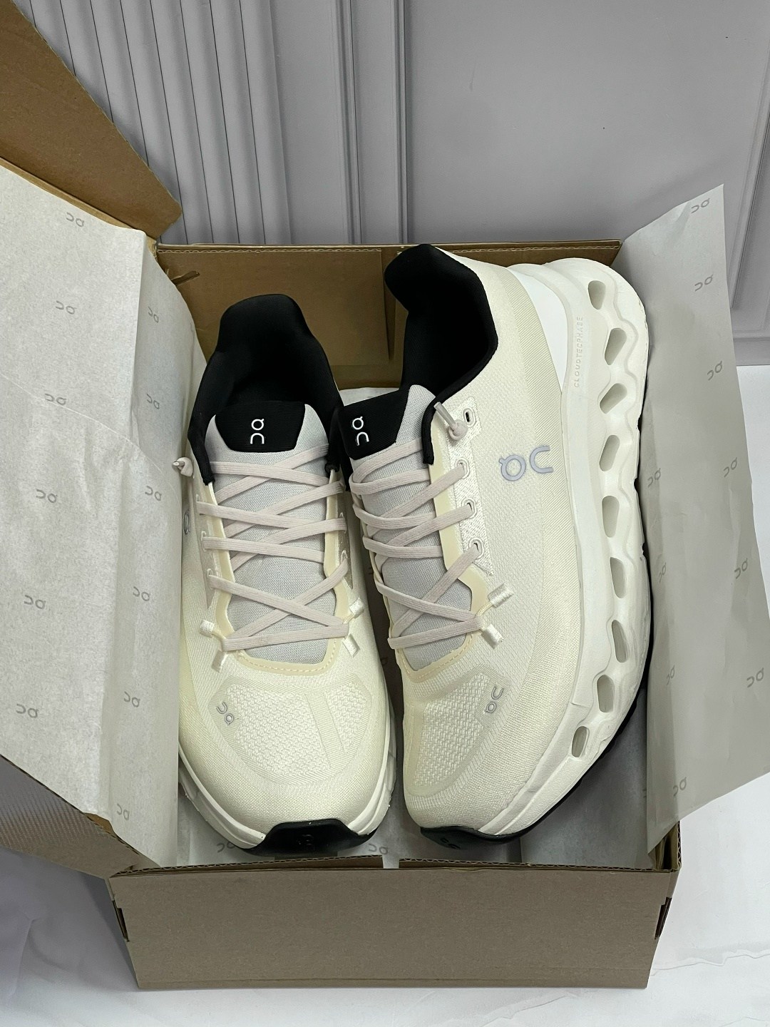 женские кроссовки,спортивные кроссовки,оригинальные кроссовки,кроссовки on,дышащие кроссовки