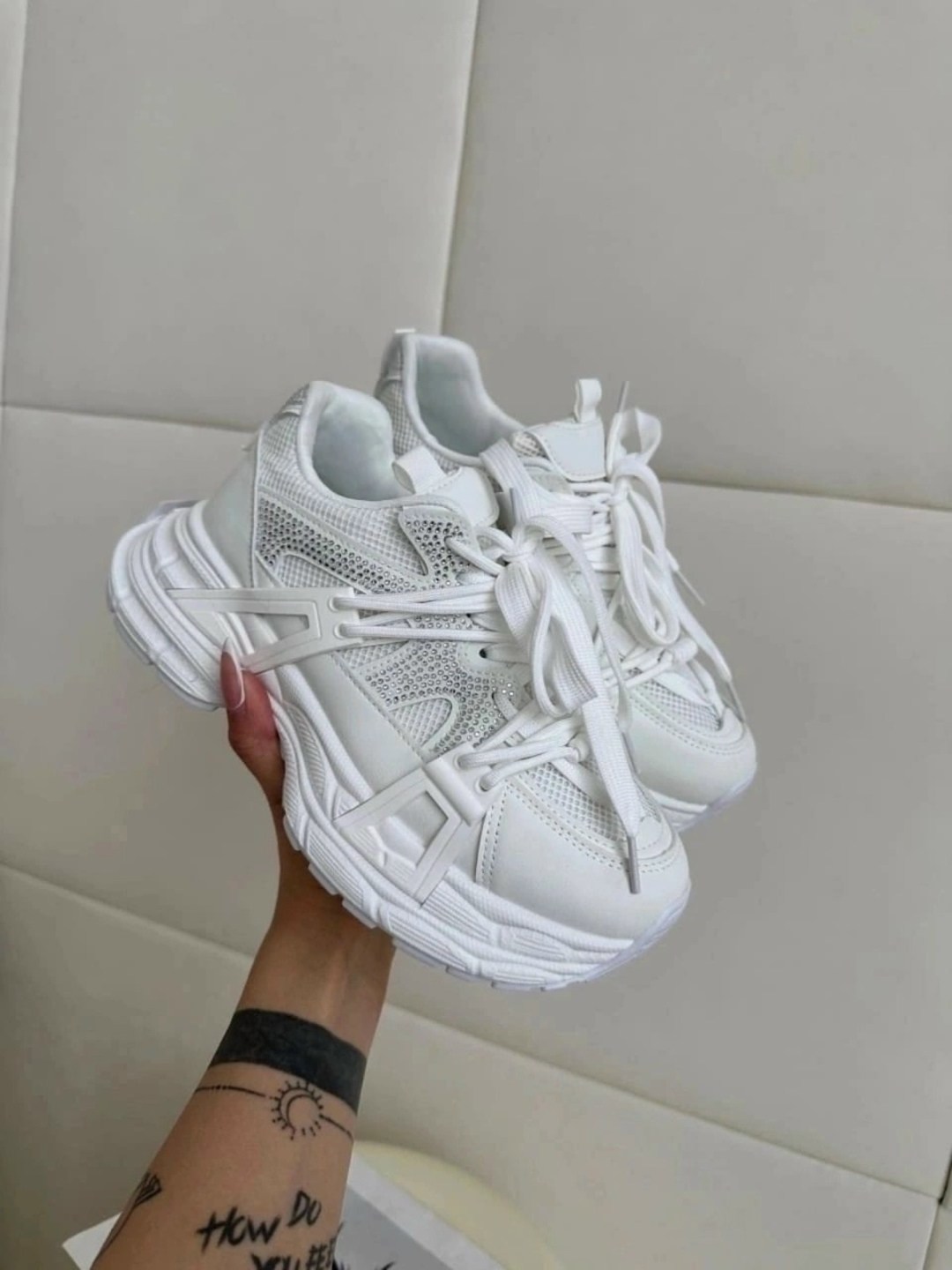 кроссовки женскиe,белые кроссовки женские,кроссовки на платформа,женские массивные кроссовки,кроссовки на платформе высокие