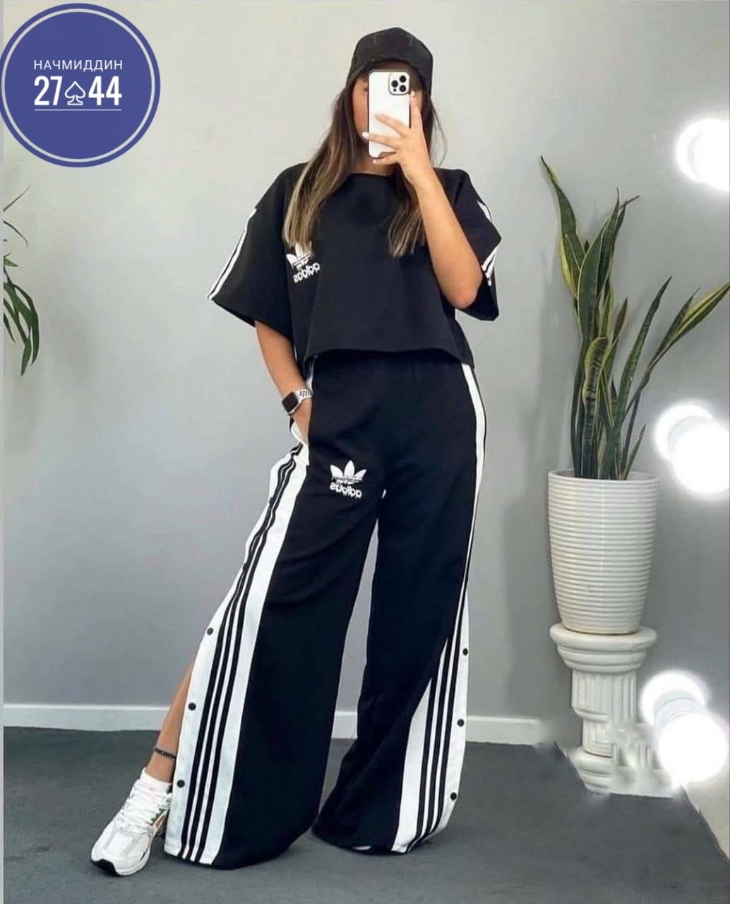 женский спортивный костюм adidas,женские костюмы спортивные,костюм спортивные женские костюмы,спортивные костюм,костюм спортивный женский модный