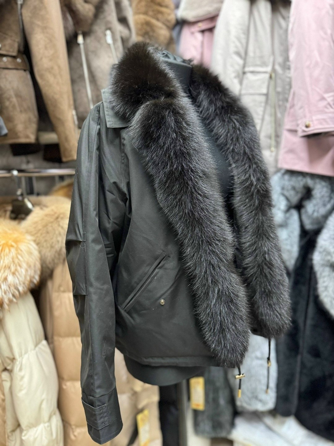 куртка натуральная кожа мех чернобурка,куртка кожаная с мехом,кожаная куртка с мехом песца,куртка кожаная женская с натуральным мехом,кожаная куртка с натуральным мехом