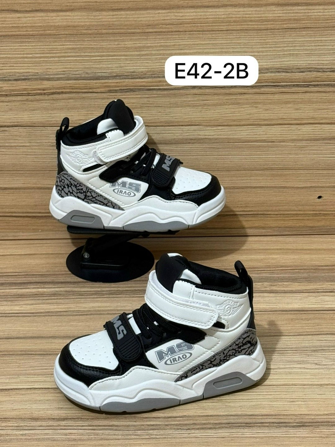 , детская,ботинки на мальчика,детские кроссовки,детские ботинки