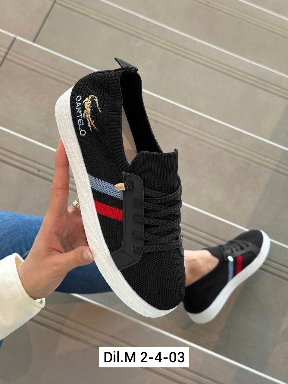 ,повседневная ,спортивная ,парусиновая ,кроссовки модные