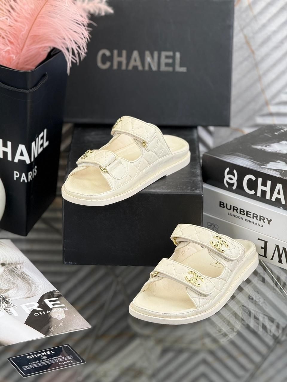 сандалии chanel,шлепанцы chanel,сандали шанель,сандали шанель белые,сандалии шанель