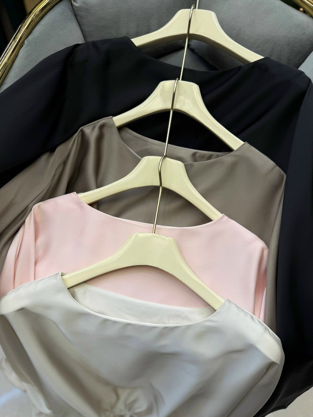 элегантная блузка,женская кофта,джемпер молочный,женская блузка,женский свитер оверсайз