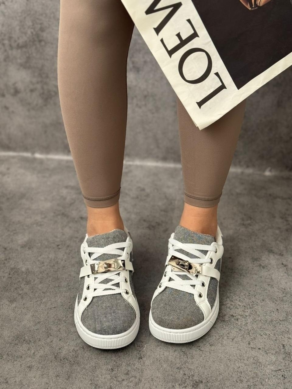 ,женские кроссовки,кеды женски,белые женские кроссовки,спортивная