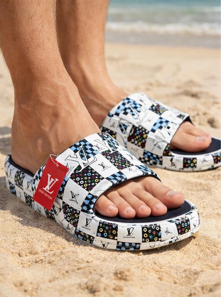 ,шлепанцы louis vuitton,модные сандалии,тапочки модные,мужские шлепанцы