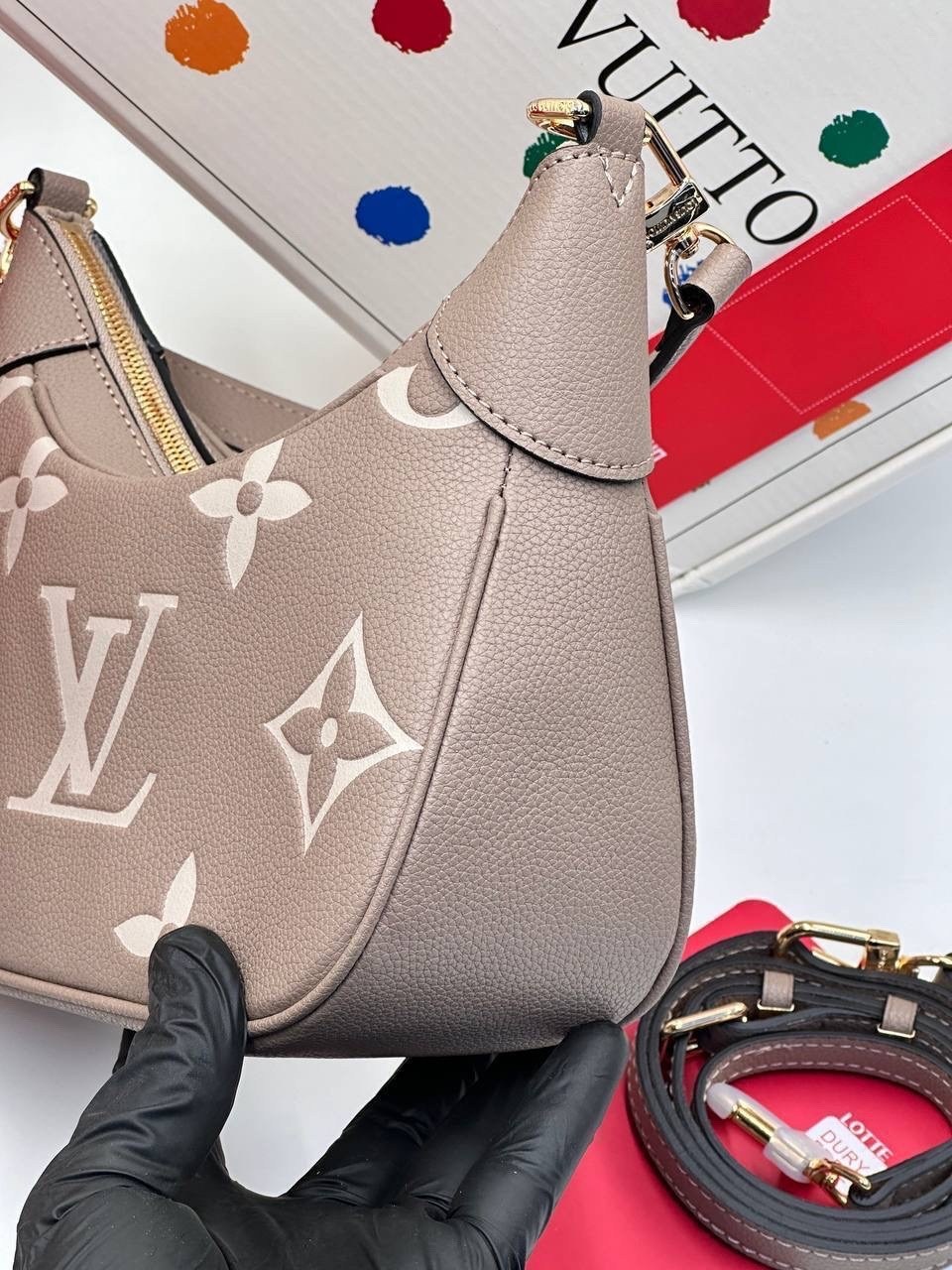 louis vuitton женская сумка,louis vuitton сумка на плечо,сумкa louis vuitton,сумка луи виттон,модная женская сумка
