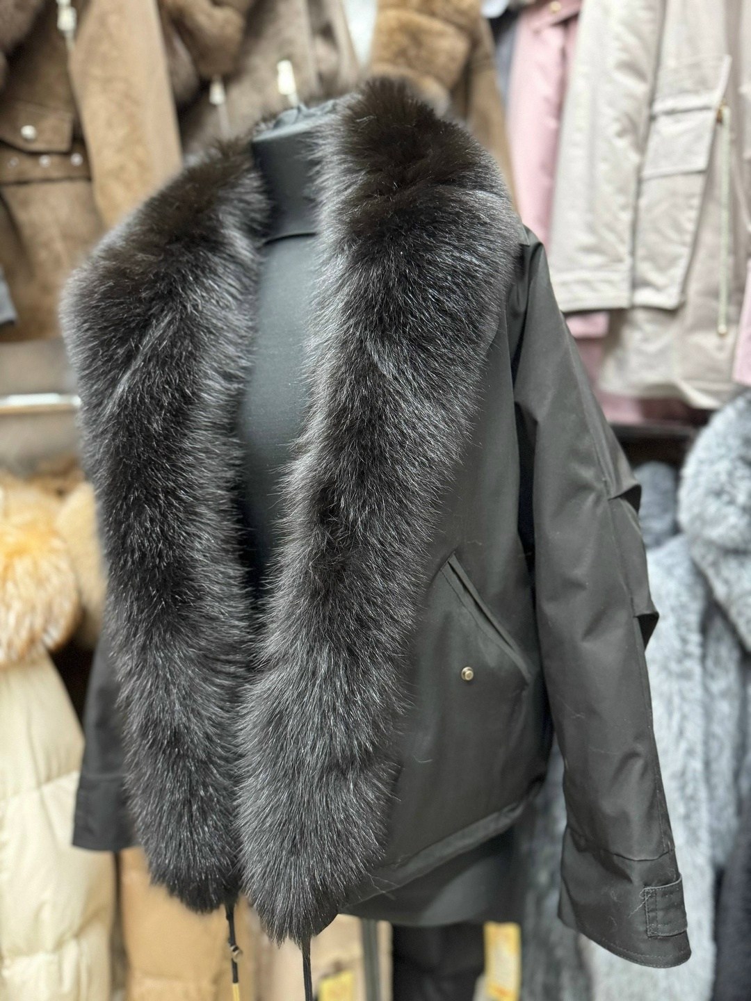 куртка натуральная кожа мех чернобурка,куртка кожаная с мехом,кожаная куртка с мехом песца,куртка кожаная женская с натуральным мехом,кожаная куртка с натуральным мехом
