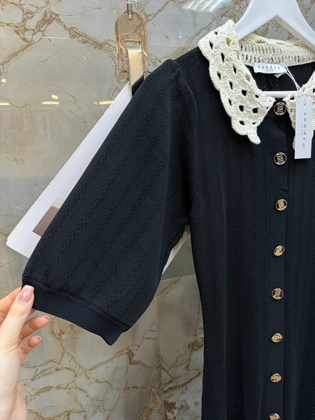 трикотажное платье,женское платье,платье стильное,воротник платья,длинное платье