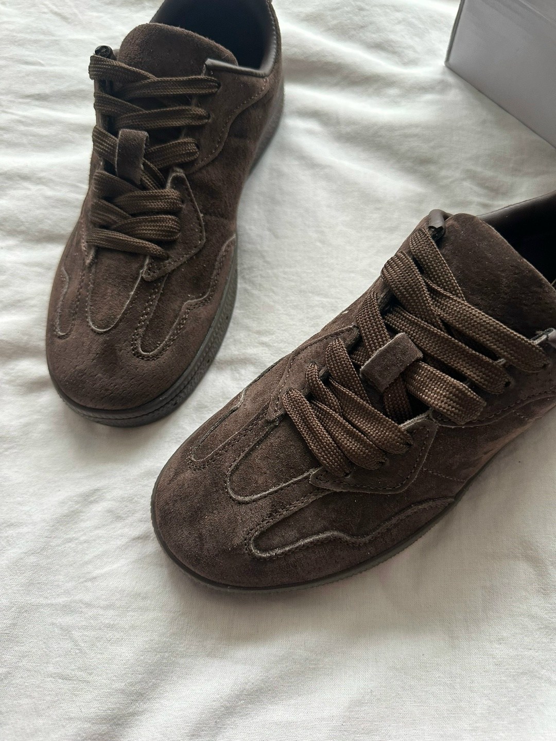 ,замшевые кроссовки,кроссовки женскиe,кроссовки коричневые,кроссовки коричневые замшевые