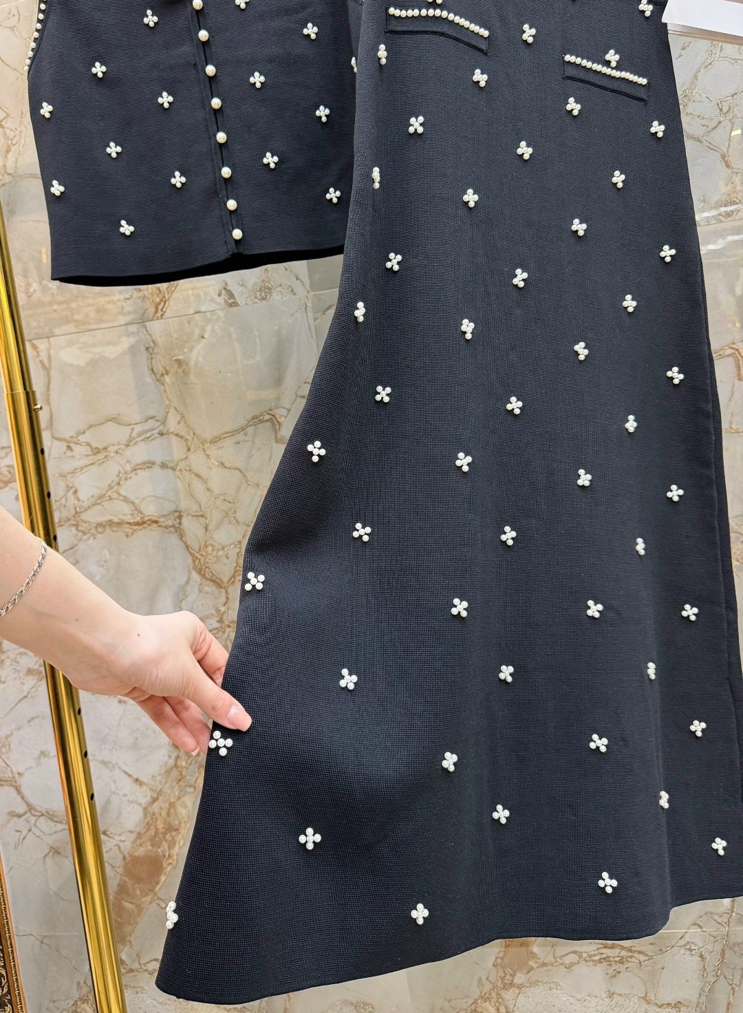 костюм с юбкой,жилет и юбка,костюм модный,элегантное модное,элегантные наряды