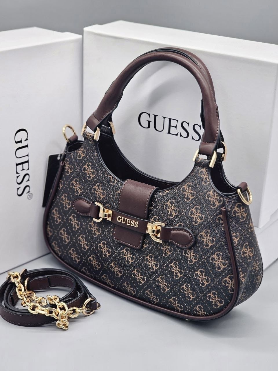 сумка guess женская,женская сумка от бренда guess из эко кожи,guess - сумка,сумка guess nolana,стильная сумка guess