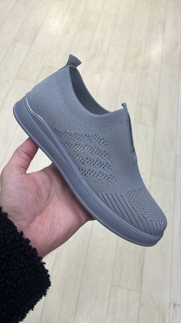 ,спортивная ,кроссовки летни, женская,мужские слипоны