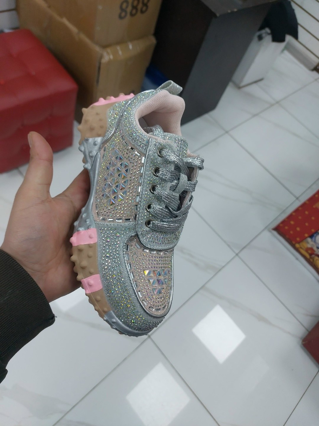 ,кроссовки женскиe,кроссовки со стразами, спортивная,кроссовки женские стразы
