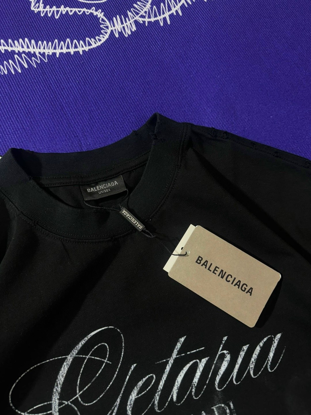 футболки брендовые,белые футболки,летние футболки,футболка с принтом,футболки и топы