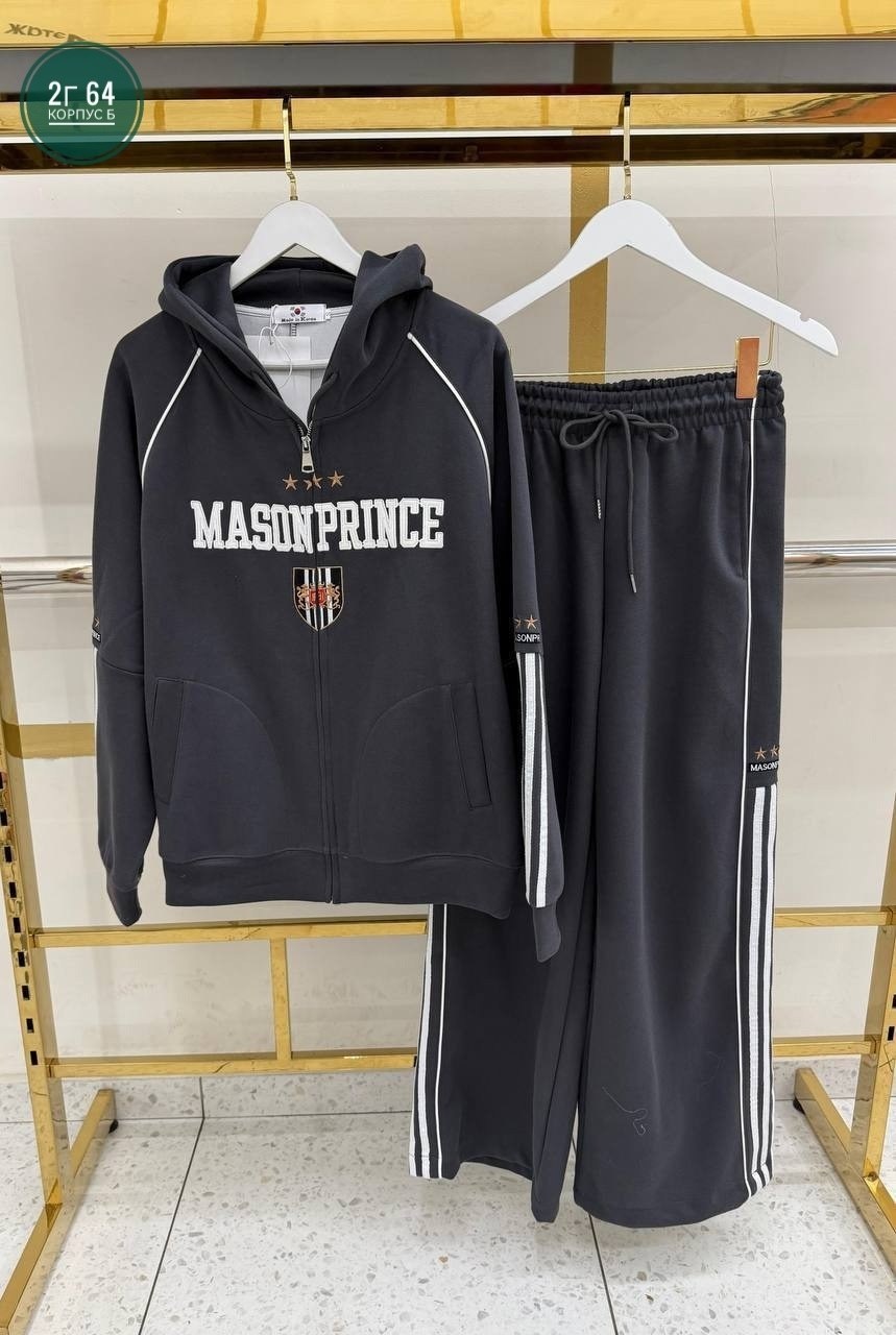 спортивный костюм brunello cucinelli,спортивный костюм мужской loro piana,спортивный костюм,спортивный костюм мужской,спортивный костюм billionaire