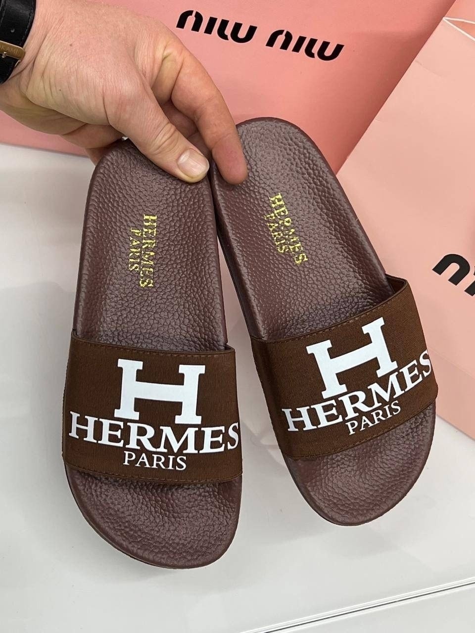 шлепки hermes женские,шлепки фенди женские,шлепки фенди,шлепанцы женские,