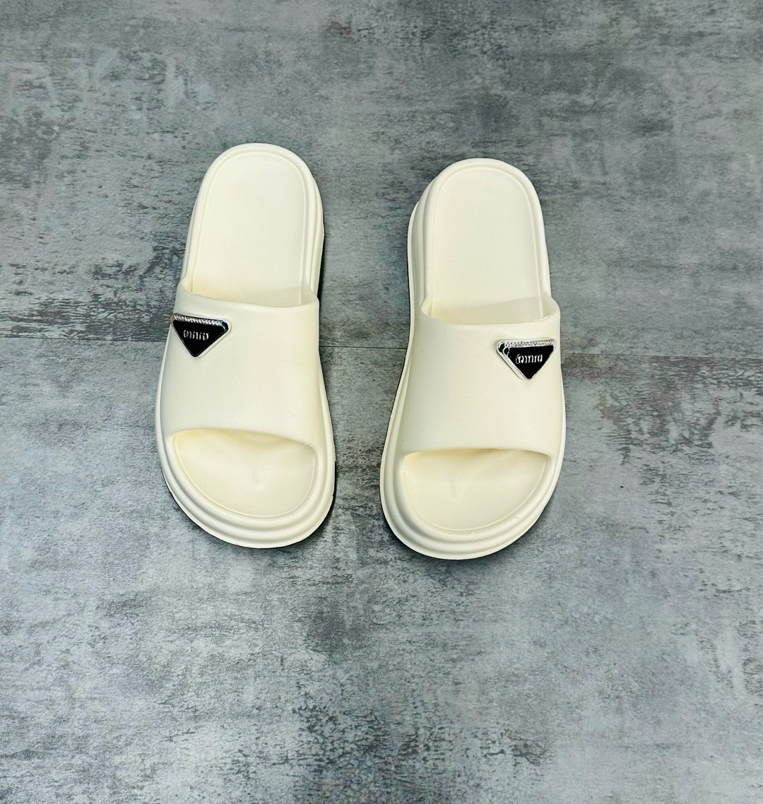 шлепанцы женские,шлепки объемные,шлепки резиновые женские,шлепки резиновые хит 2026,