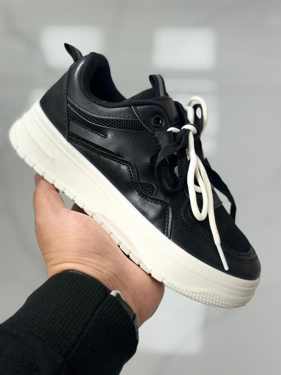 кроссовки женскиe,, женская кроссовки, женская,кроссовки модные женские