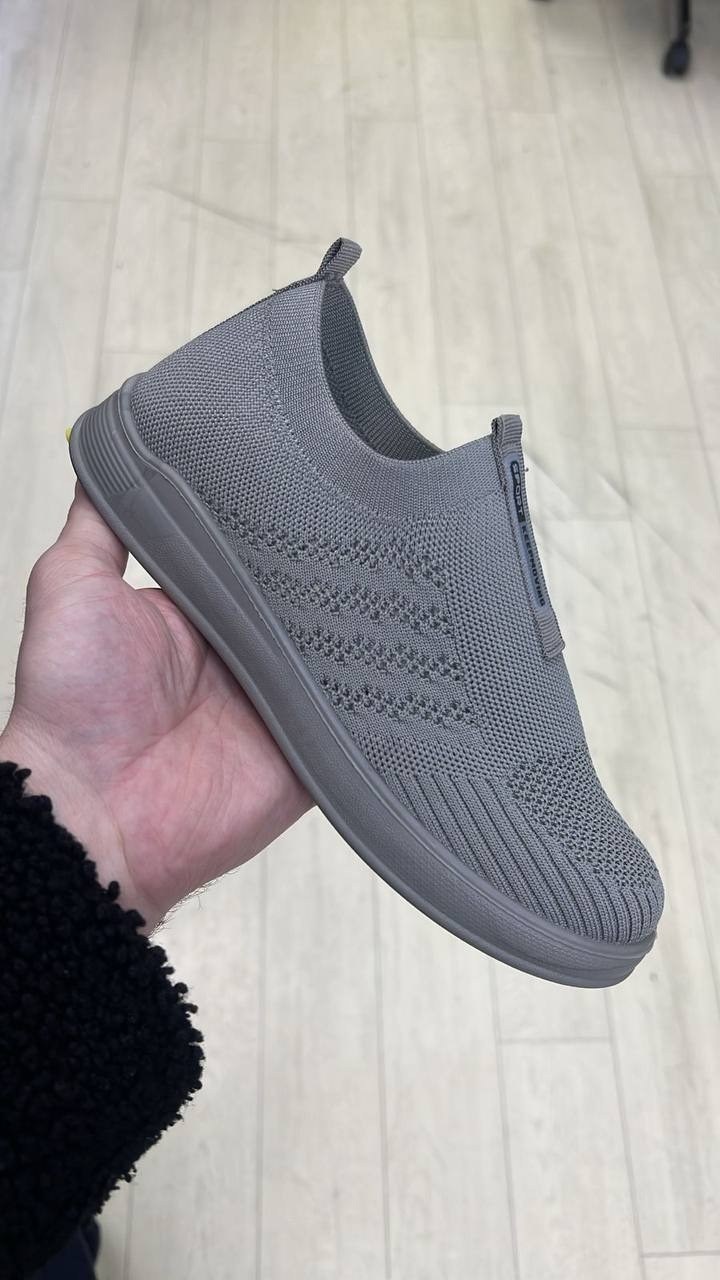 ,спортивная ,кроссовки летни, женская,мужские слипоны