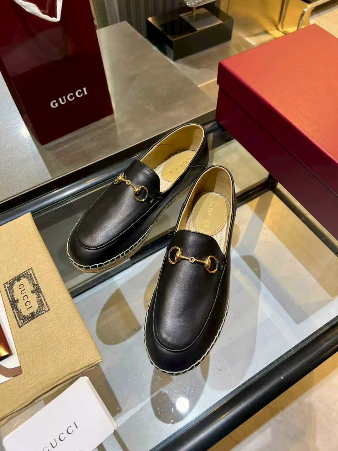 лоферы гуччи женские оригинал,лоферы gucci женские,лоферы gucci,гуччи лоферы,кожаные лоферы gucci