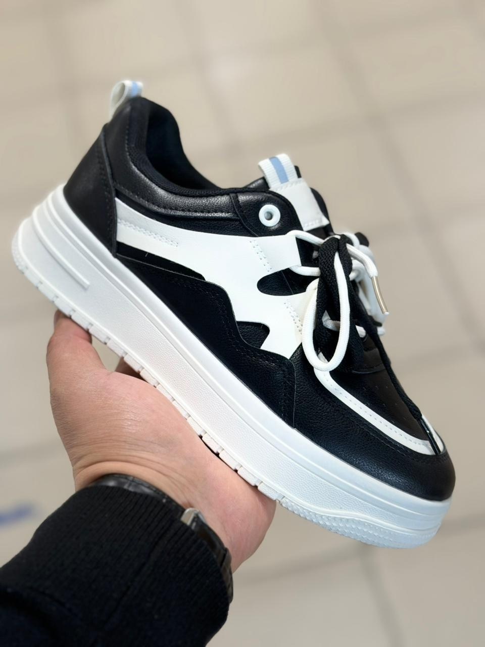 кроссовки женскиe,, женская кроссовки, женская,кроссовки модные женские