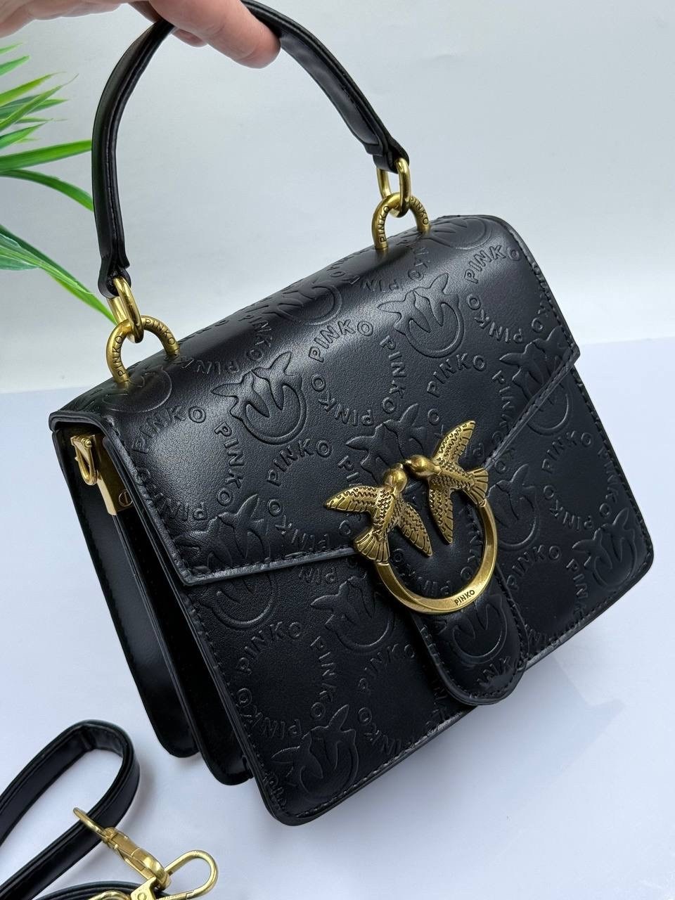 сумка pinko,pinko сумка на плечо,сумка женская pinko,сумка,сумка женская кожаная брендовая пинко