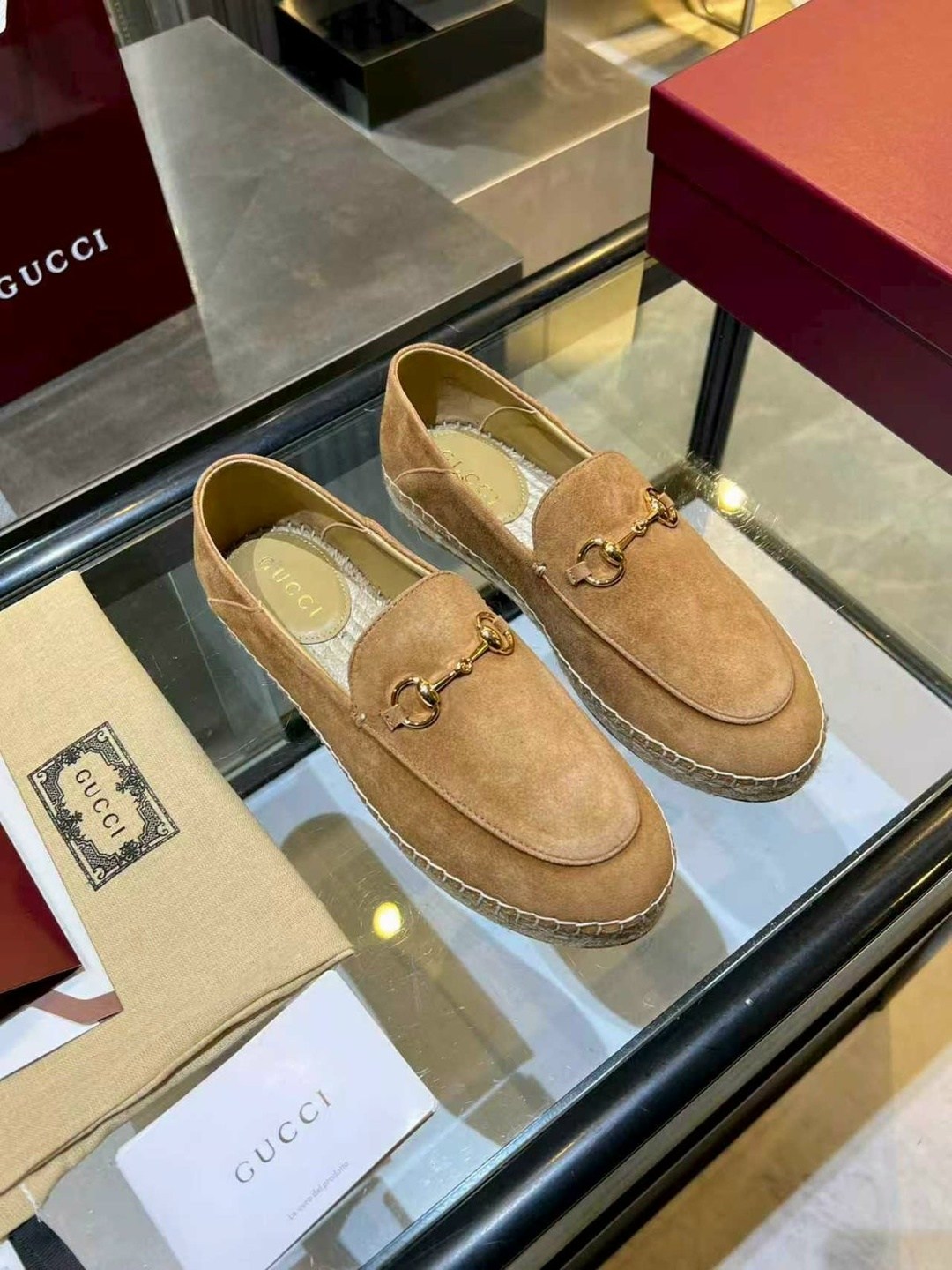 лоферы gucci,лоферы гуччи женские,,лоферы гуччи,лоферы гуччи 2026