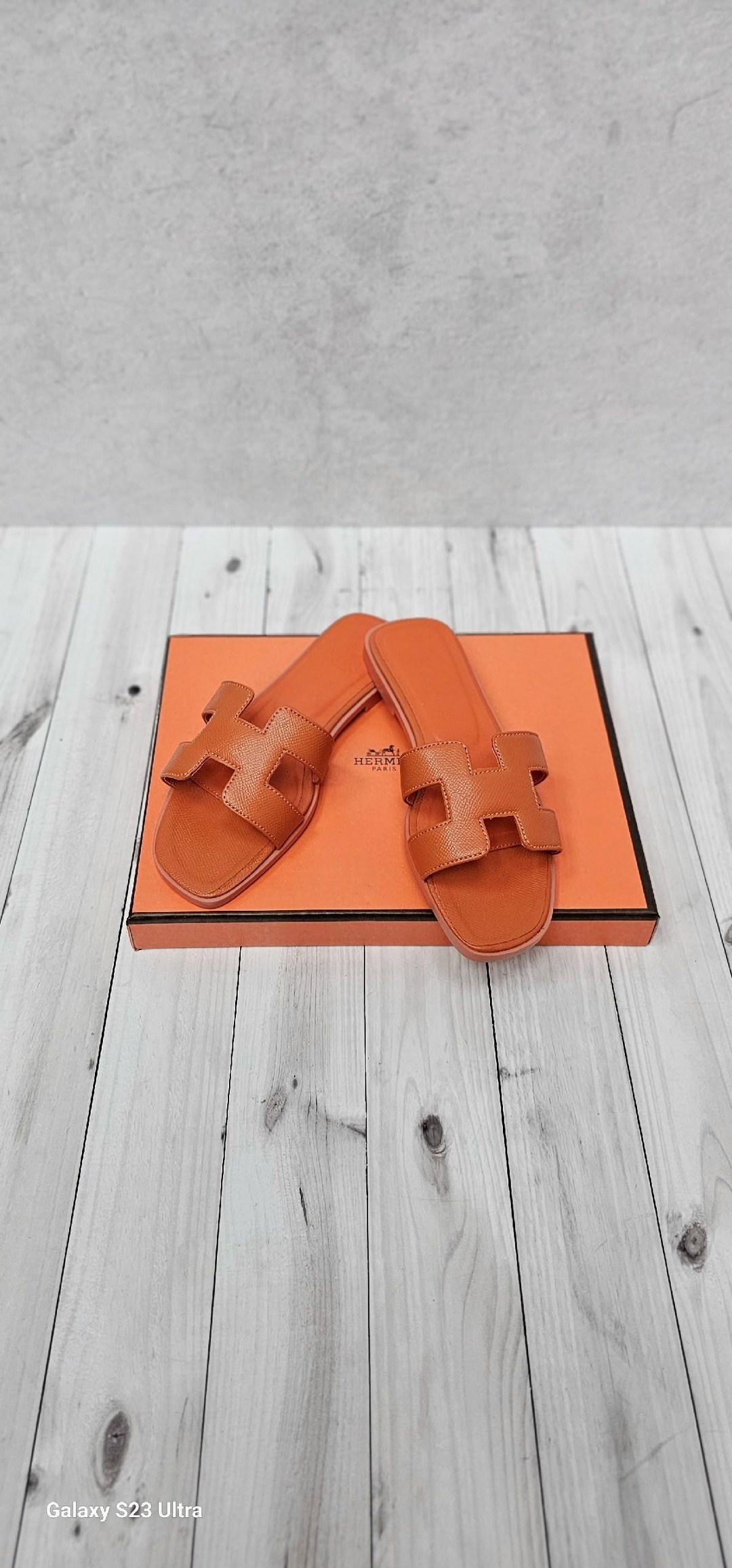 шлепанцы hermes,шлепки хермес оран,шлепки hermes женские,шлепки гермес женские,шлепанцы хермес
