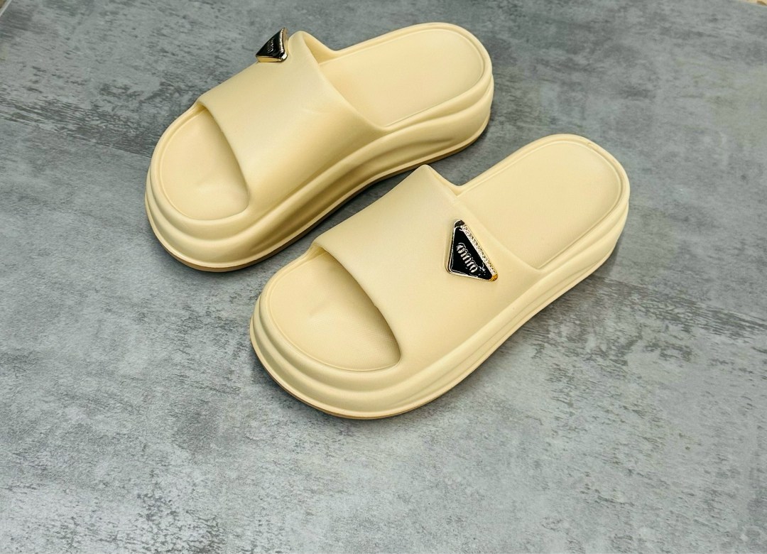 шлепанцы женские,шлепки объемные,шлепки резиновые женские,шлепки резиновые хит 2026,