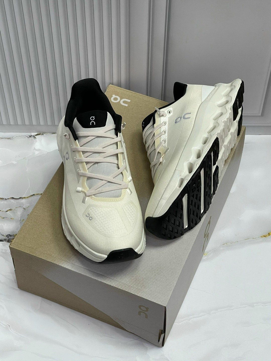 женские кроссовки,спортивные кроссовки,оригинальные кроссовки,кроссовки on,дышащие кроссовки