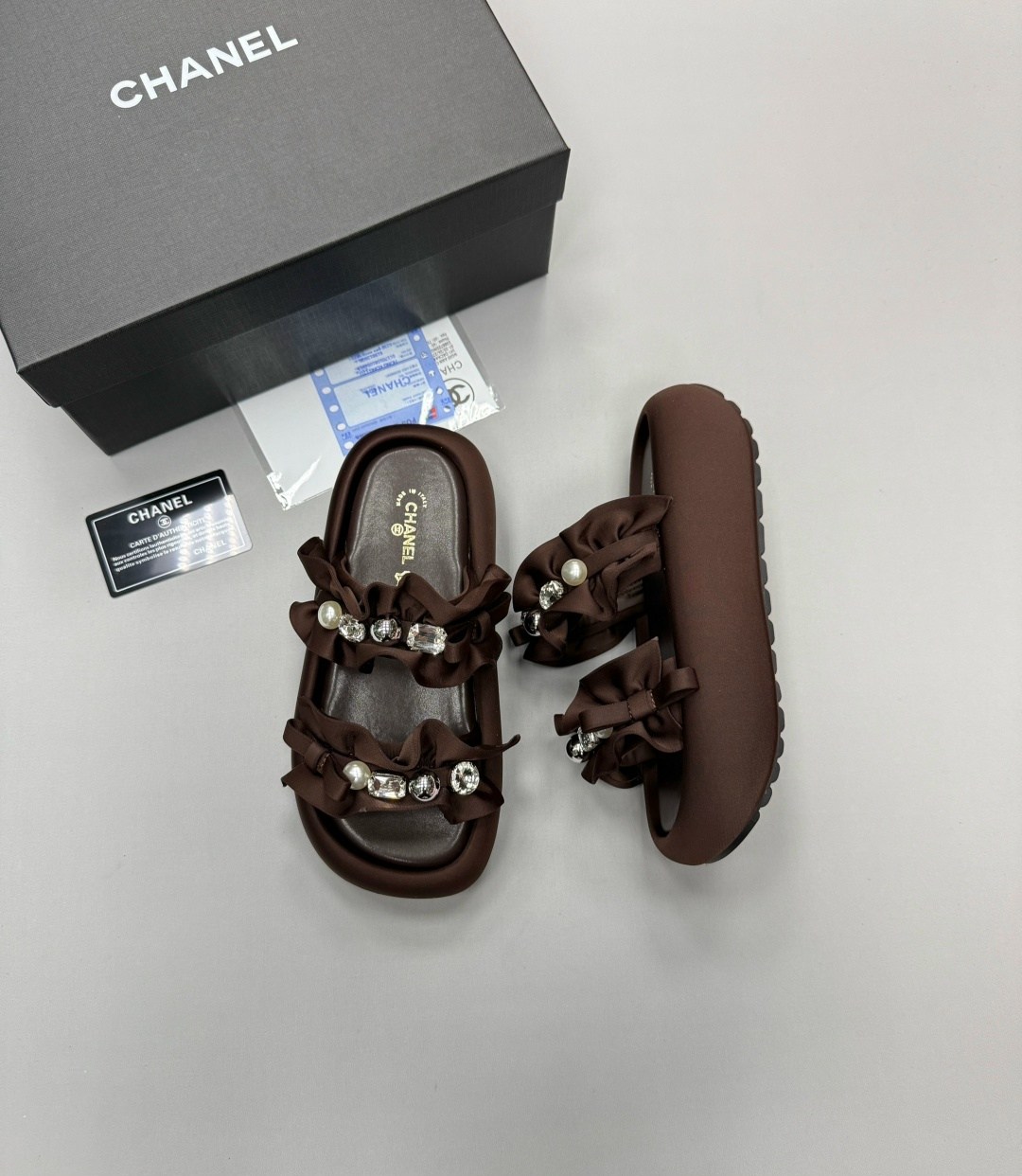 босоножки chanel,сандалии chanel,шлепанцы chanel,босоножки шанель,шлепки шанель