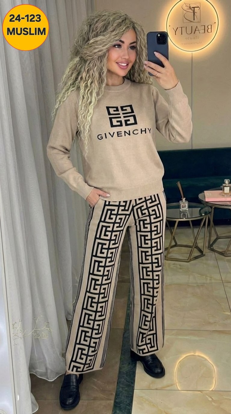 модные костюмы,трикотажные костюмы,спортивные костюмы женские,костюм фенди,костюм женский