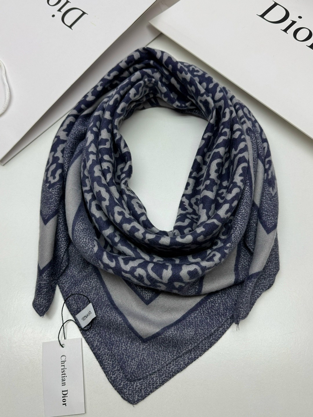 платки шарф,платки тонки,брендовый платок,шарф женский платок,платок диор