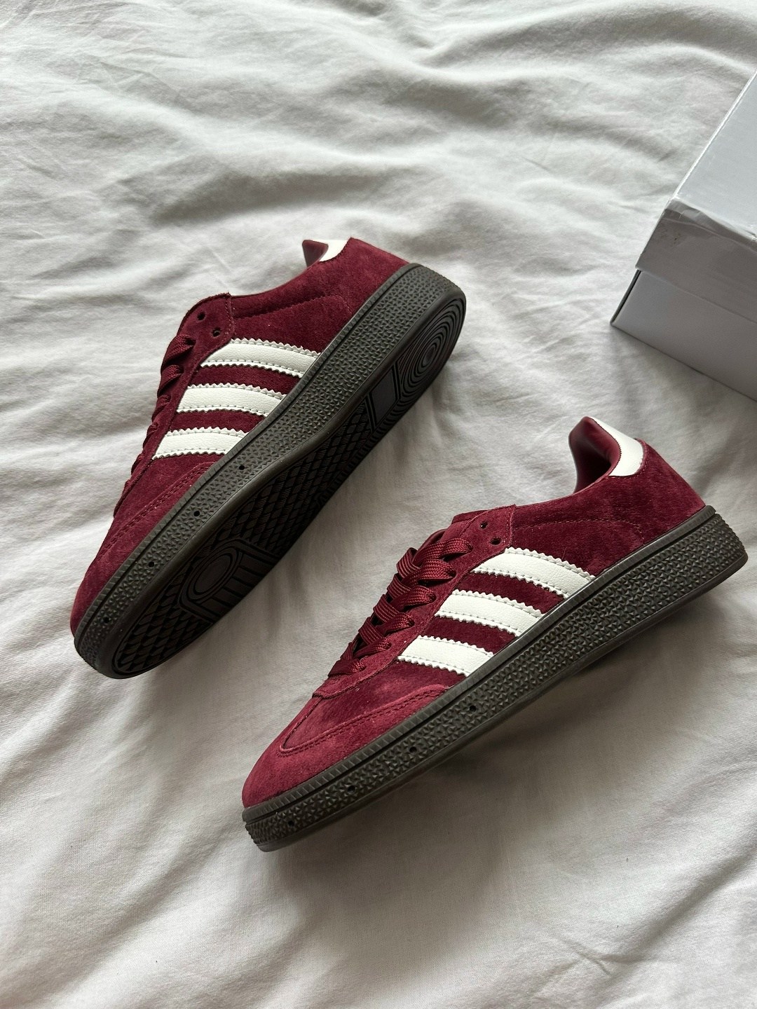 ,адидас бордовые,адидас самба бургунди,бордовые кроссовки замшевые,кроссовки originals adidas