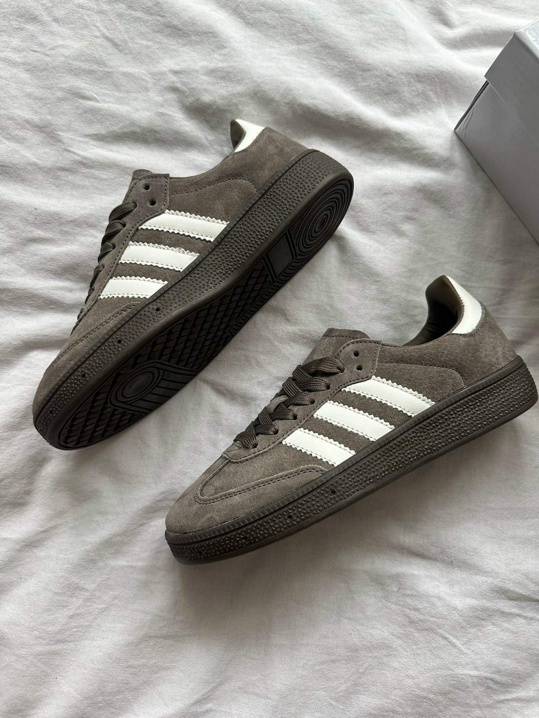 кроссовки adidas,кроссовки adidas samba spezial,кроссовки adidas handball spezial,кроссовки adidas samba,