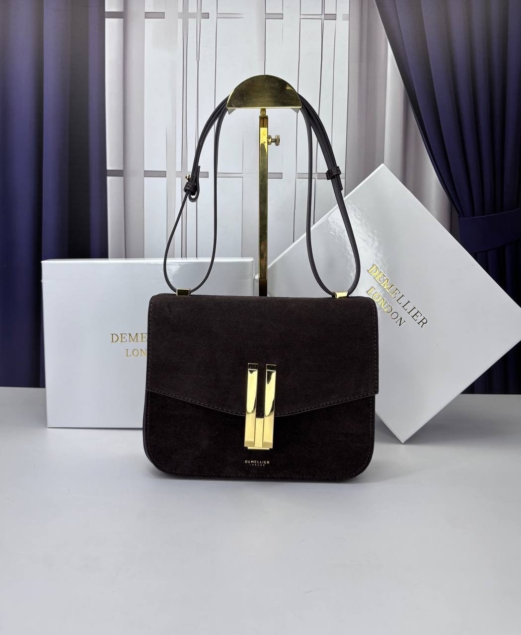 замшевая сумка,роскошная сумка из замши balenciaga rodeo,сумка женская,сумка женская брендовая,сумка