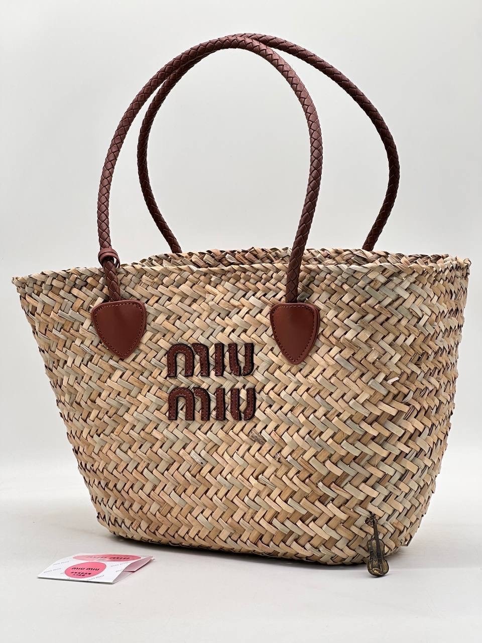 miu miu сумка тоут,сумка miu miu,женская сумка miu miu,сумка шоппер miu miu,miu miu bag